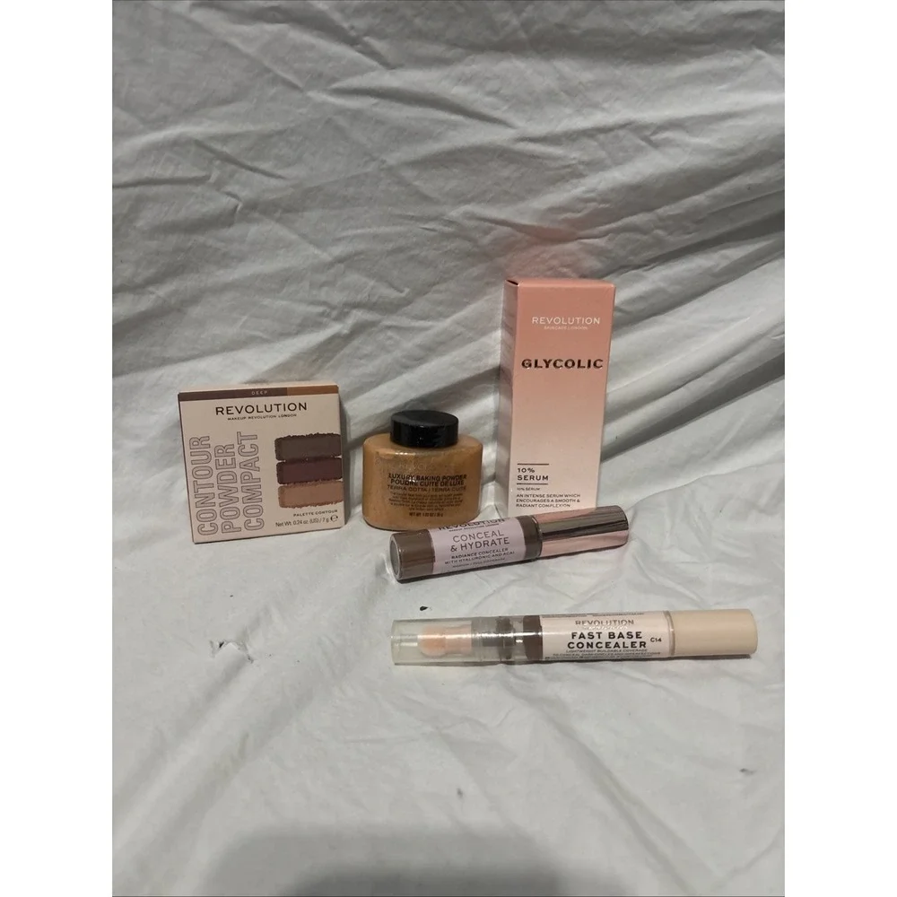 Makeup 5 Revolution Fast‎ Base Concealer ,contour,luxury Baking Powder,Glycolic